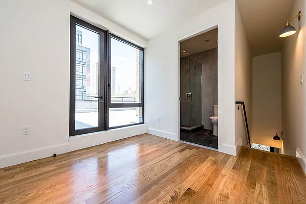 Rented by Nooklyn NYC LLC | media 38