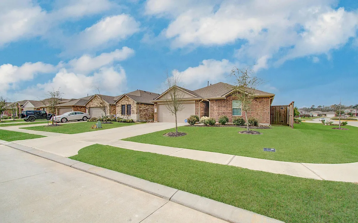 Building Photo - 14344 Rain Dr