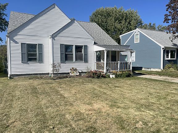 2nd image of 56 Charnwood Dr