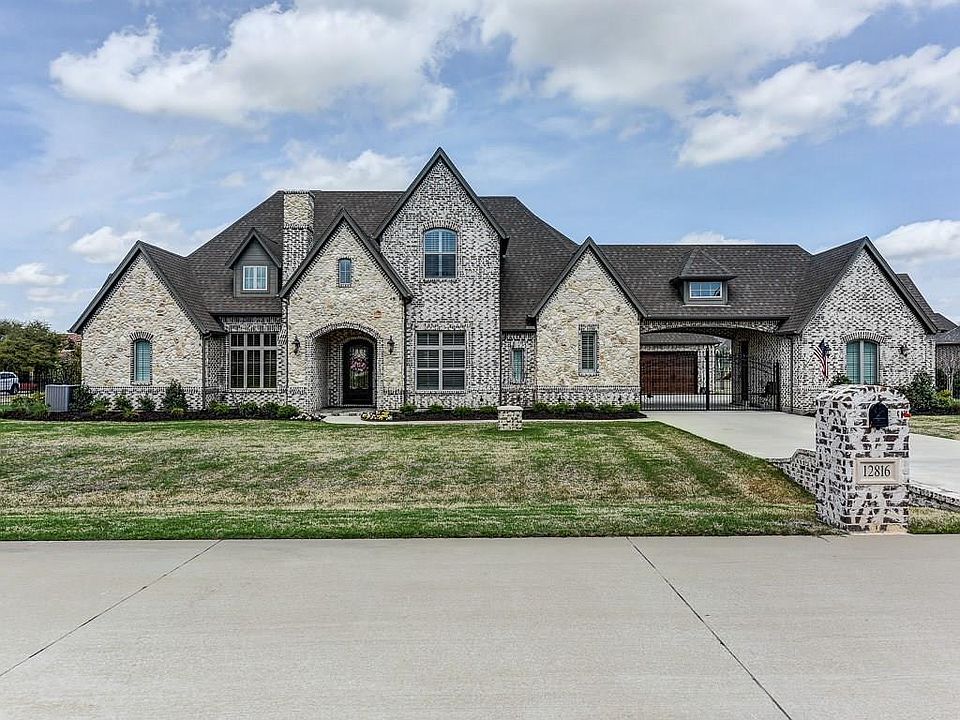 1st image of 12816 Villa Milano Dr