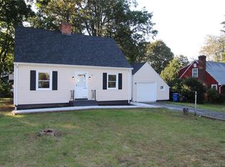 25 Stuart St, Newington, CT 06111
