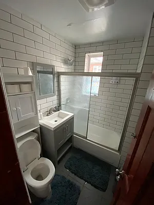 Rented by Amin Property Group Inc | media 13