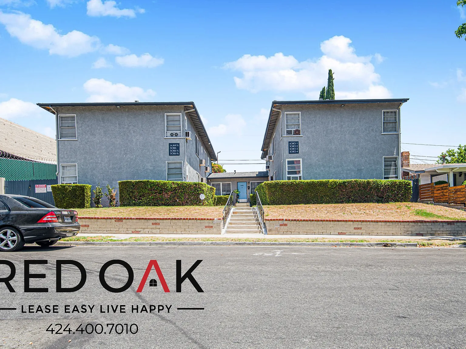 ~1 Month Free~ Sun-Drenched 2-Bed With Open Floor Plan And Hardwood-Style Floors ~ In Eagle Rock! — Photo 2