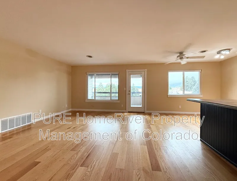 2 bed, 2.0 bath, 1170 sqft, $1,675 — Photo 3