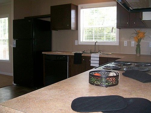 2nd image of 181 Redwood Ln