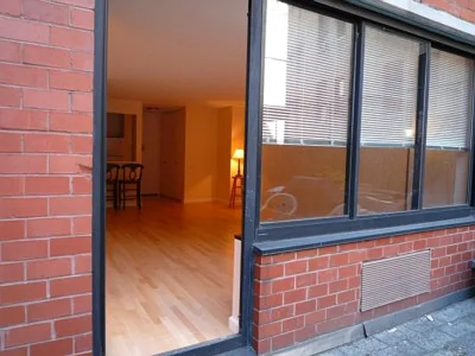 Rented by Raz Realty | media 29