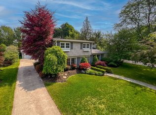 567 S Cranbrook Cross Rd, Bloomfield Hills, MI 48301