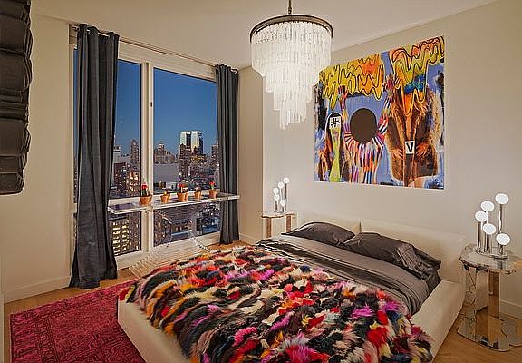 4th image of 605 W 42nd St APT 42E