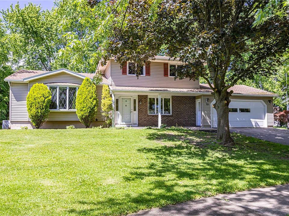1st image of 32 Flamingo Dr