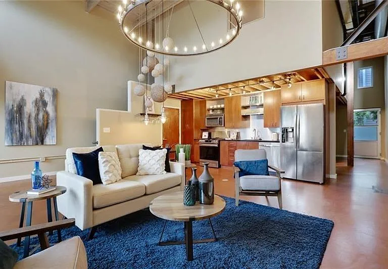 1661 La France St NE #225 — Photo 3
