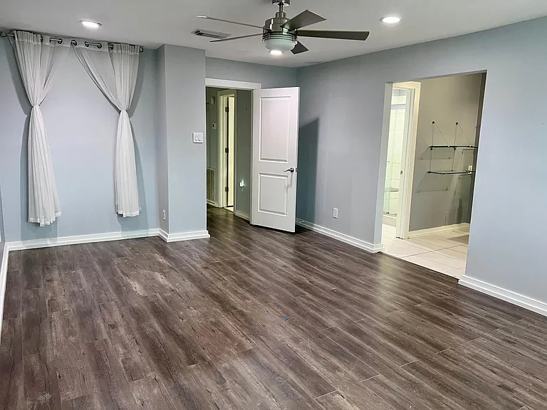 6486 Alisa Ln — Photo 10