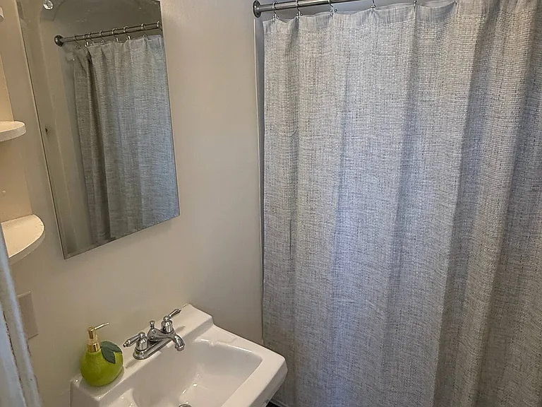 128 W Louther St #1 — Photo 10
