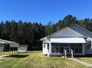 307 S Bank St, Roper, NC 27970