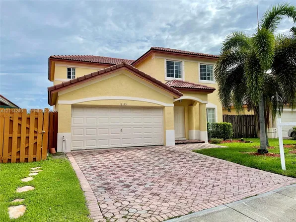 12125 SW 135th Ter, Miami, FL 33186