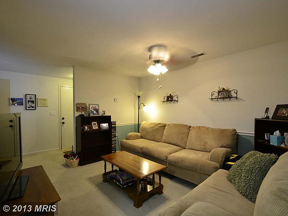 4th image of 13211 Chalet Pl #4-104