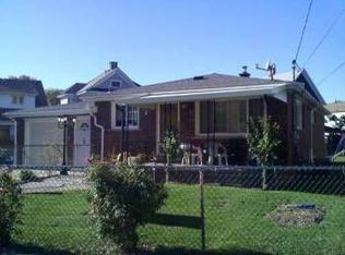 2810 McKoon Ave, Niagara Falls, NY 14305