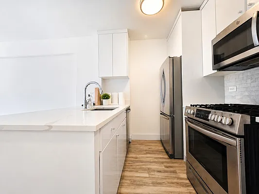 Kitchen, photo 1
