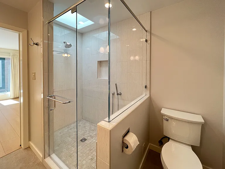 2286 Hastings Dr — Photo 19