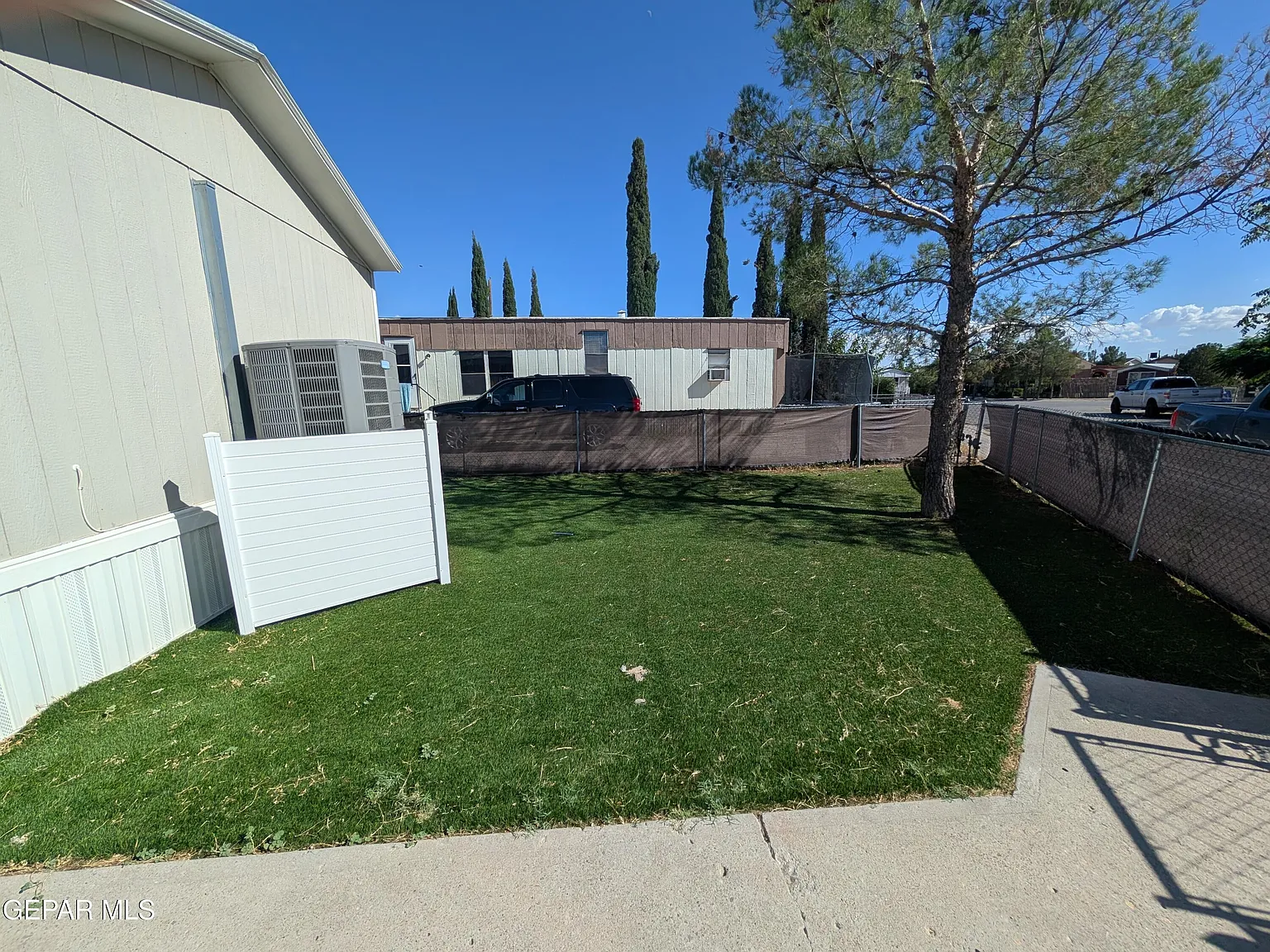 3 bed, 2.0 bath, 1120 sqft, $1,150 — Photo 4