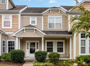 2231 Crosscut Dr, Charlotte, NC 28214