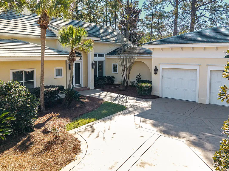 2928 Pine Valley Dr — Photo 38