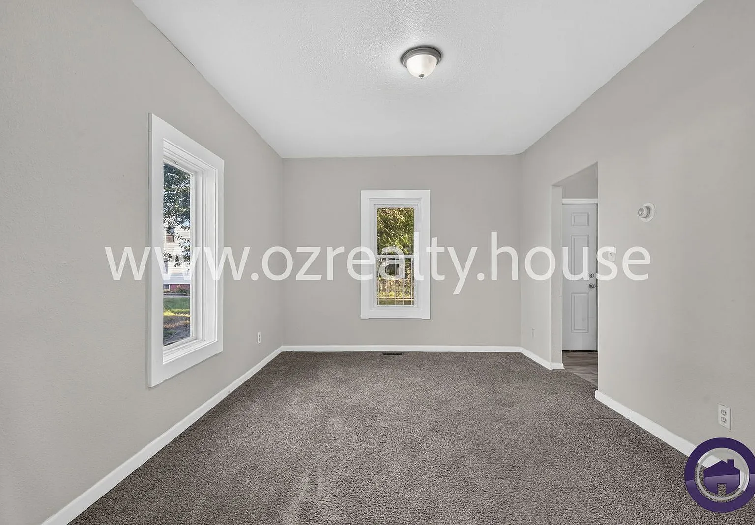 3 bed, 1.0 bath, 1191 sqft, $995 — Photo 3