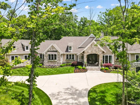 54 White Beech Ct, Springboro, OH 45066