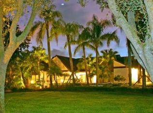 3175 Santa Barbara Dr, Wellington, FL 33414