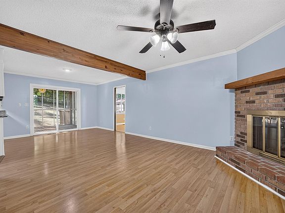 5th image of 6214 Gunter St