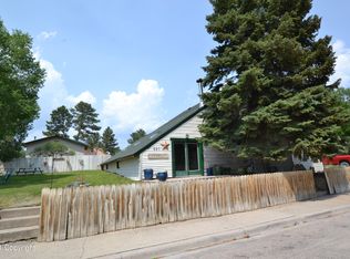 441 Pine St, Newcastle, WY 82701