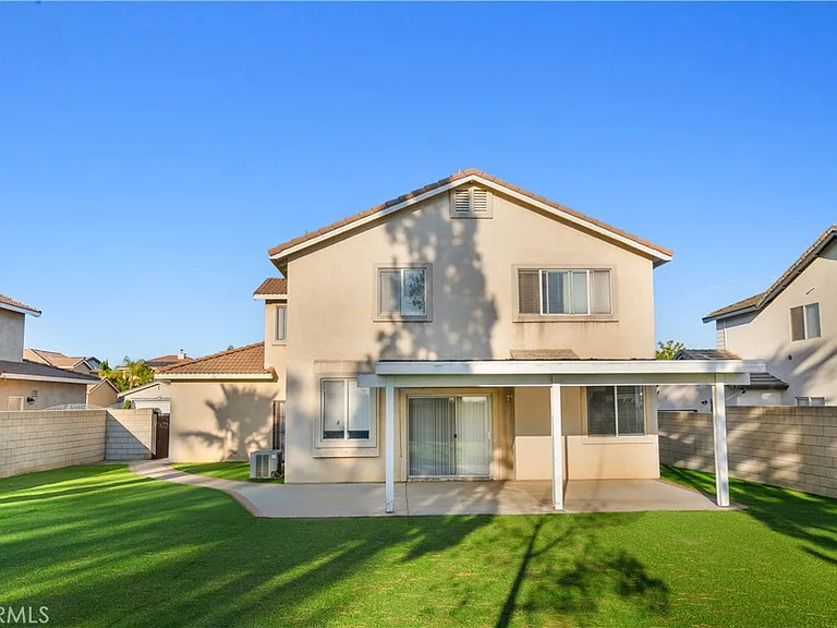 6766 Royal Crest Ct — Photo 41