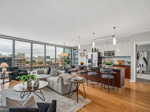 2101 Market St Unit 801, Philadelphia, PA 19103