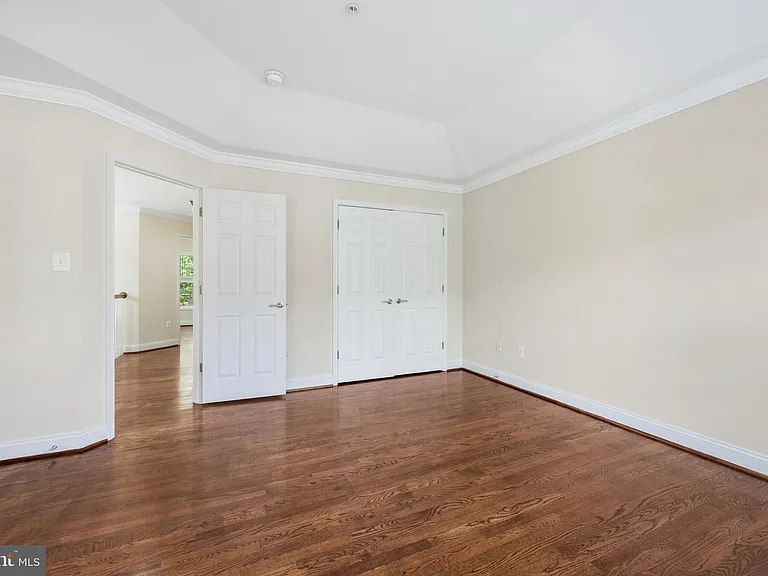 8341 Broderick Cir — Photo 18