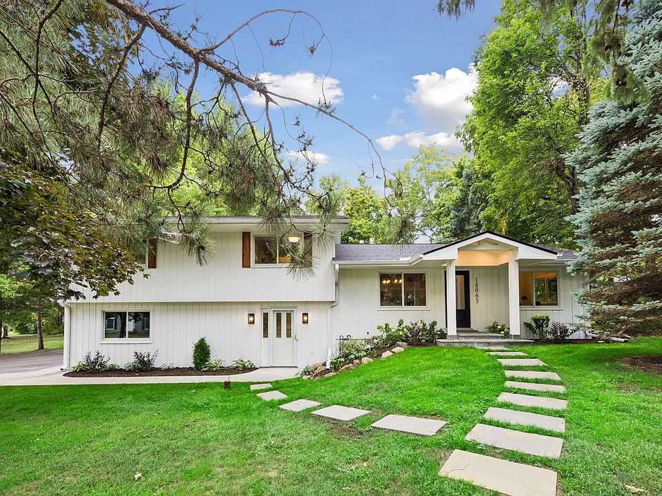 1st image of 18065 Berry Ln