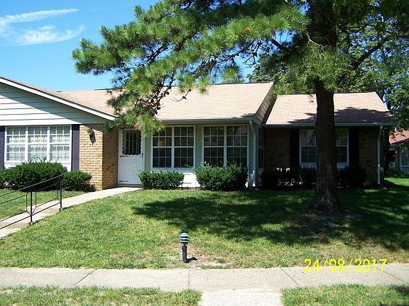 5th image of 108B Buckingham Dr