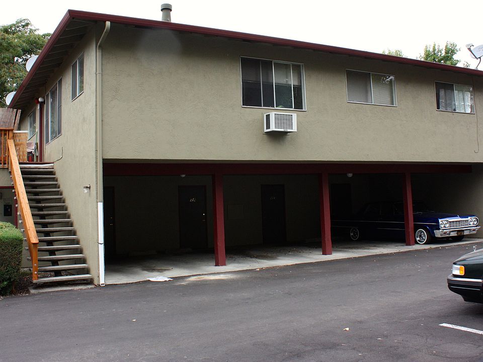 2nd image of 270 Arlen Dr