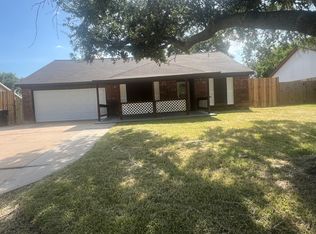 4860 Kentington Dr, Alvin, TX 77511