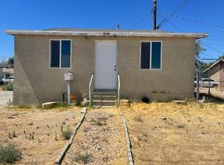 2135 Belshaw St, Mojave, CA 93501