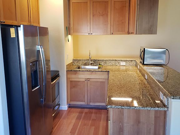 2nd image of 2330 University Ave Unit 230
