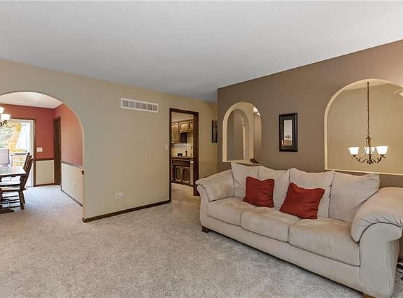 5th image of 1107 Dunwich Dr