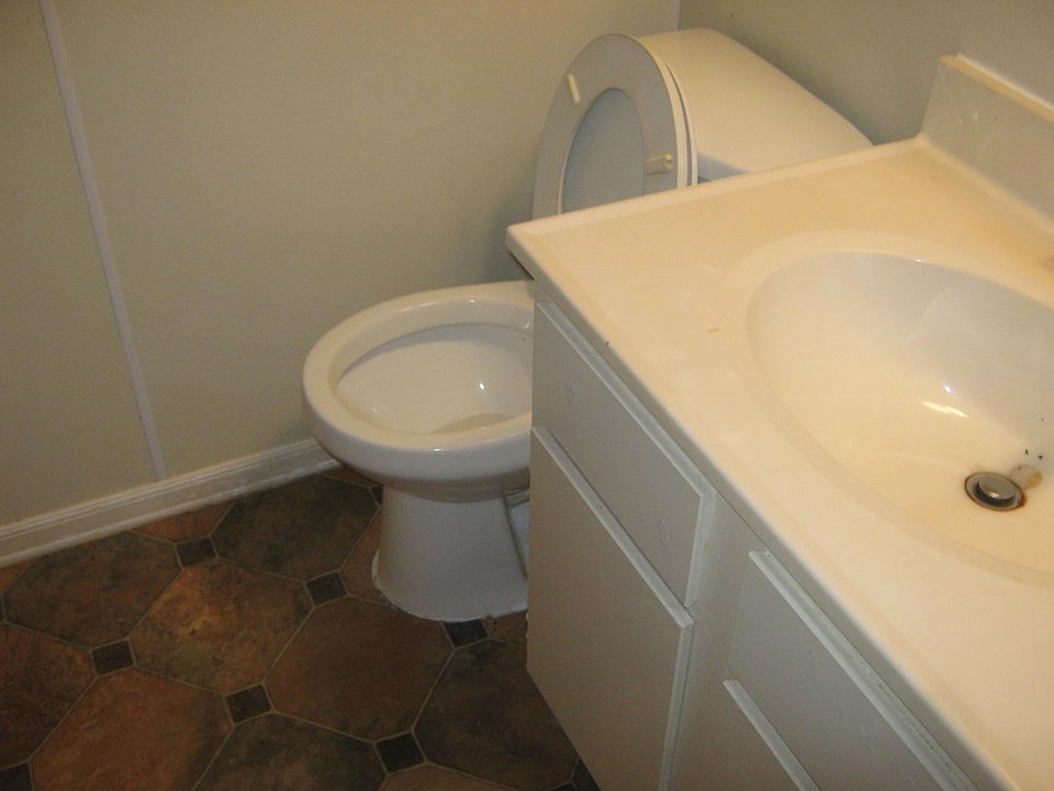 1st image of 6212 NW 33rd St APT B