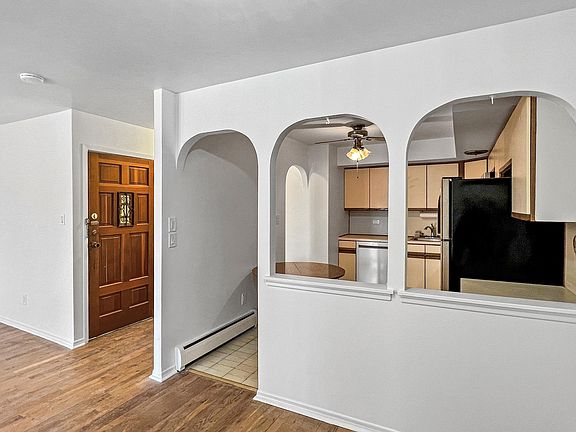 3rd image of 144-68 Roosevelt Ave #3