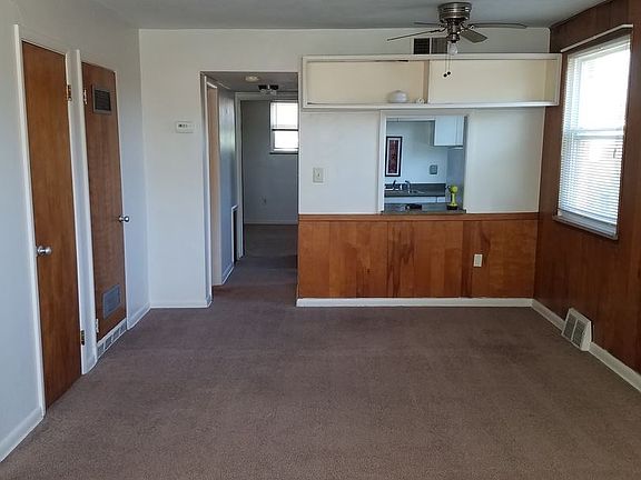 2nd image of 17927 Lake Shore Blvd APT 301