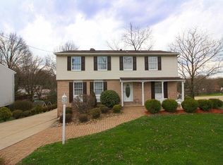685 Meadowbrook Rd, Trafford, PA 15085
