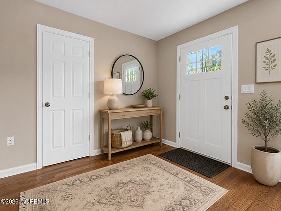 4th image of 18 Maple Ave #A