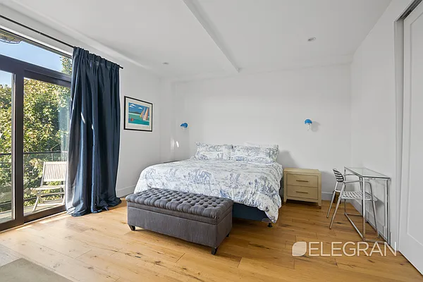 Sold by (Legacy) Elegran | media 7