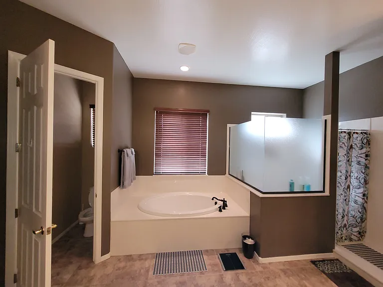 4483 N Kirkwood Ave — Photo 6