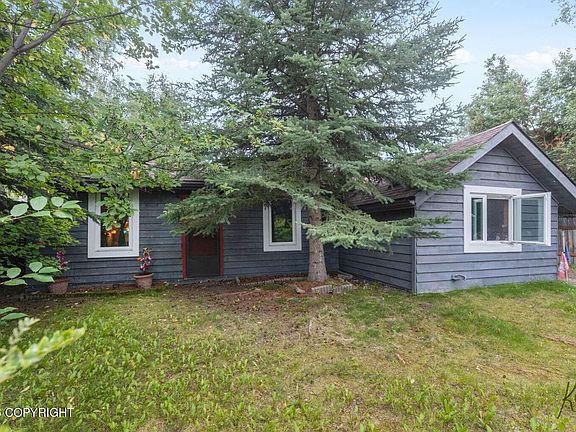 2nd image of 3175 Totem Dr