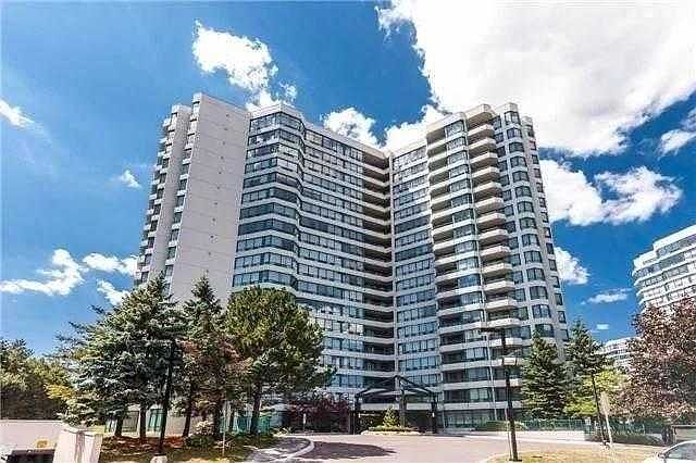 2nd image of 7250 Yonge St Unit 305