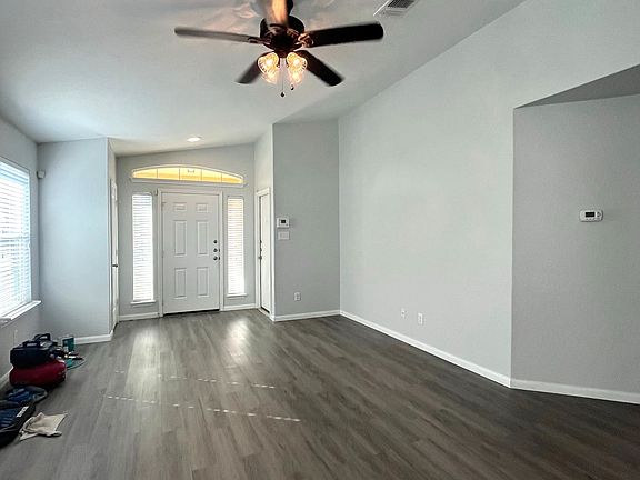 2nd image of 733 Wolfeton Way